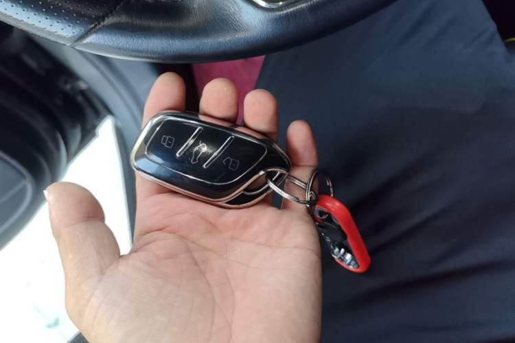 Used Roewe RX5 2021 PLUS 330TGI Automatic National Trend Intelligent Deluxe Edition Vehicle Key