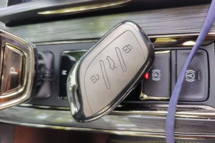 Used Roewe RX5 2021 PLUS 330TGI Automatic National Style Smart Enjoyment Edition Vehicle Key