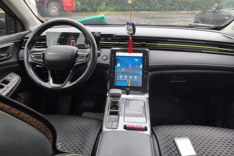 Used Roewe RX5 2021 PLUS 330TGI Automatic National Trend Intelligent Deluxe Edition Center Console