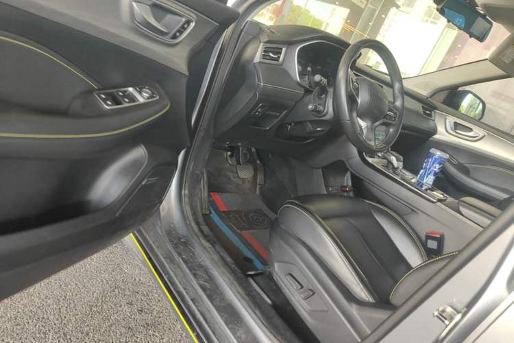 Used Roewe RX5 2021 PLUS 300TGI Automatic Ali National Trend Flagship Ronglin Edition Driver Seat