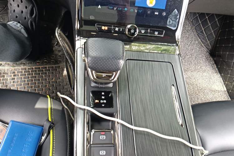 Used Roewe RX5 2021 PLUS 330TGI Automatic National Trend Intelligent Deluxe Edition Gear Lever