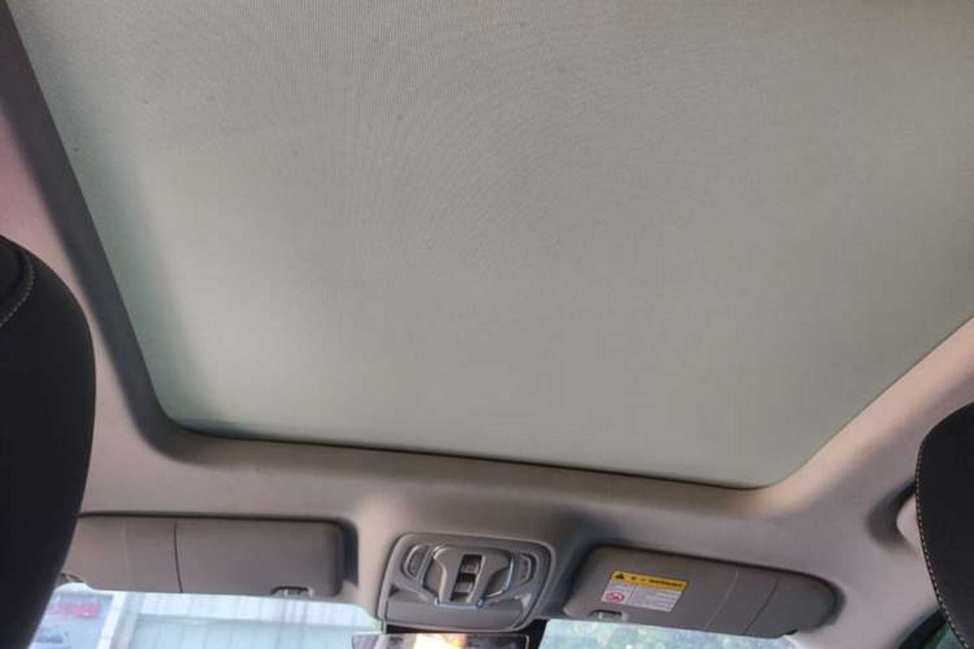 Used Roewe RX5 2021 PLUS 330TGI Automatic National Trend Intelligent Deluxe Edition Headliner