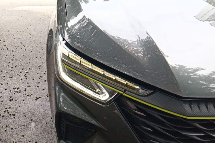 Used Roewe RX5 2021 PLUS 330TGI Automatic National Trend Intelligent Deluxe Edition Right Front Headlight