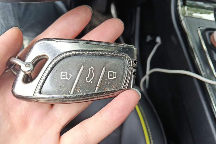 Used Roewe RX5 2021 PLUS 330TGI Automatic National Trend Intelligent Deluxe Edition Vehicle Key