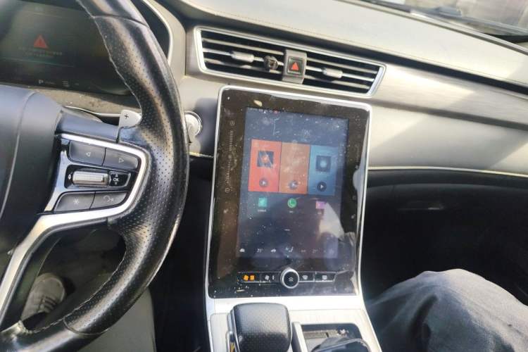 Used Roewe RX5 2021 PLUS 300TGI Automatic Ali National Trend Flagship Ronglin Edition Audio And AC Panel