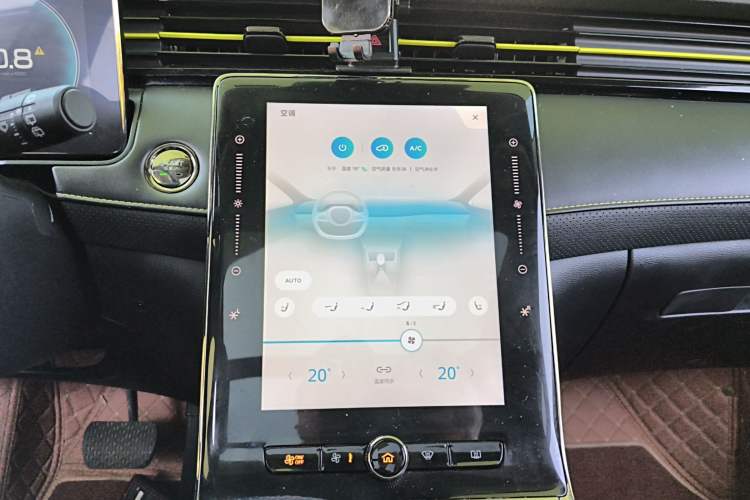 Used Roewe RX5 2021 PLUS 330TGI Automatic National Trend Intelligent Deluxe Edition Audio And AC Panel