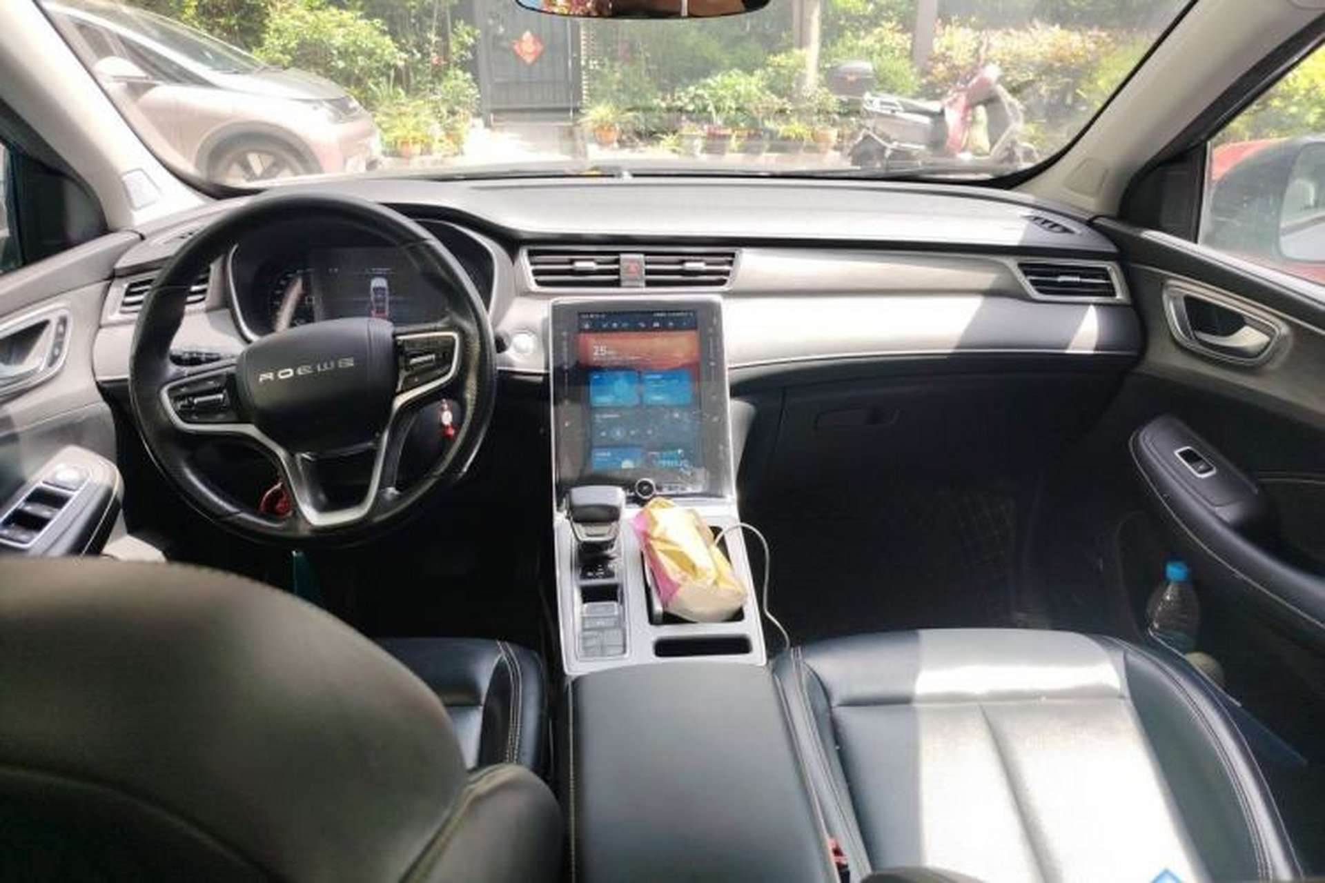 Used Roewe RX5 2021 PLUS 300TGI Automatic Ali National Trend Flagship Ronglin Edition Center Console