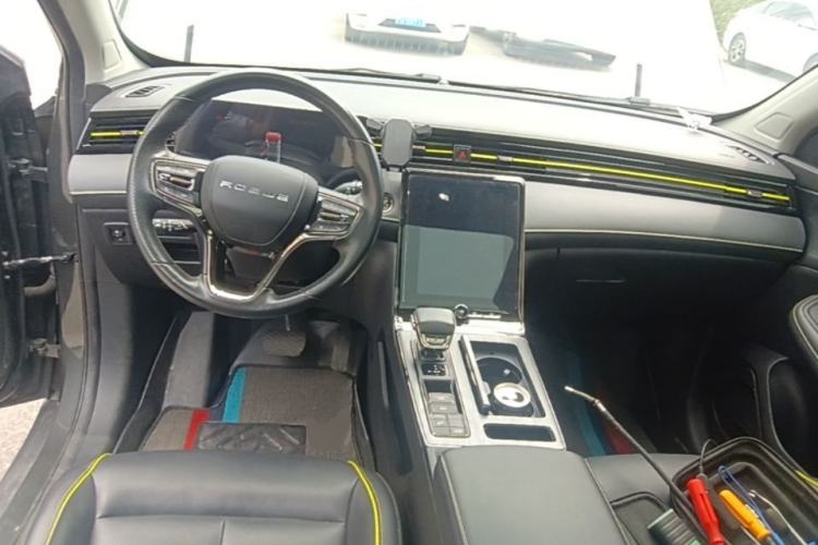 Used Roewe RX5 2021 PLUS 330TGI Automatic National Trend Intelligent Deluxe Edition Center Console
