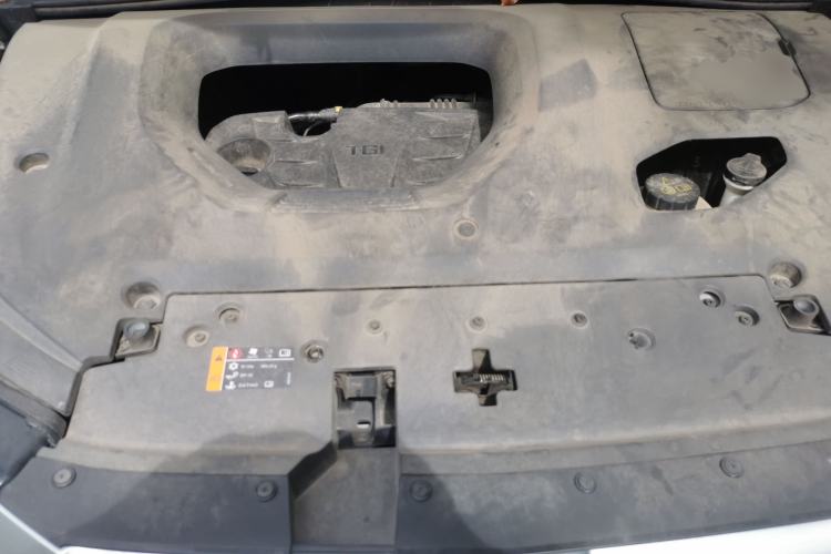 Used Roewe RX5 2021 PLUS 330TGI Automatic National Trend Intelligent Deluxe Edition Engine Bay