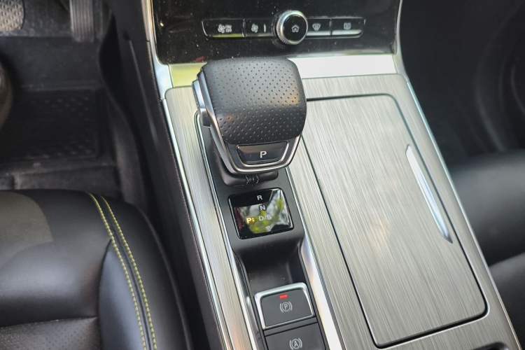Used Roewe RX5 2021 PLUS 300TGI Automatic Ali National Trend Luxury Ronglin Edition Gear Lever