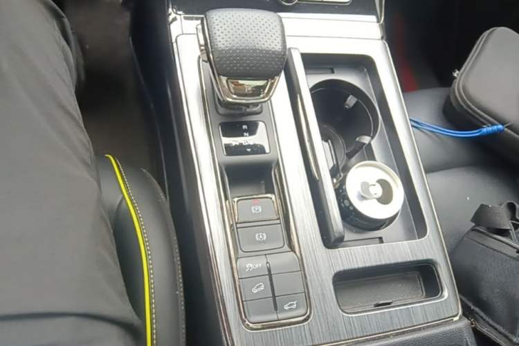 Used Roewe RX5 2021 PLUS 330TGI Automatic National Trend Intelligent Deluxe Edition Gear Lever