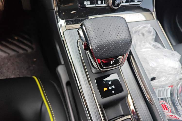 Used Roewe RX5 2021 PLUS 330TGI Automatic National Trend Intelligent Deluxe Edition Gear Lever