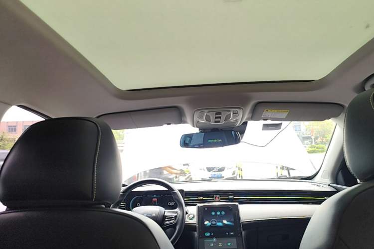Used Roewe RX5 2021 PLUS 330TGI Automatic National Style Smart Luxury Edition Headliner