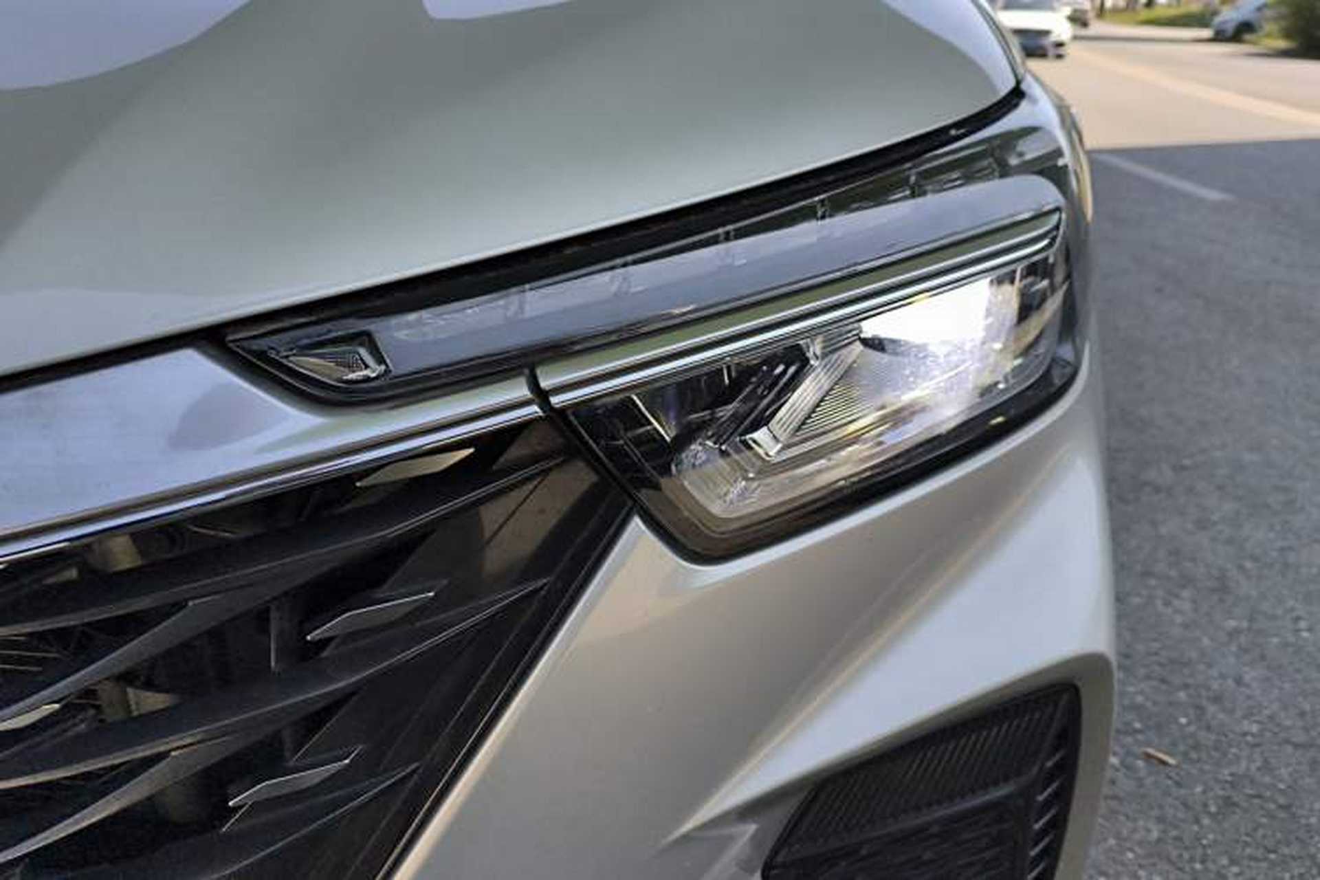 Used Roewe RX5 2021 PLUS 330TGI Automatic National Trend Intelligent Deluxe Edition Left Front Headlight