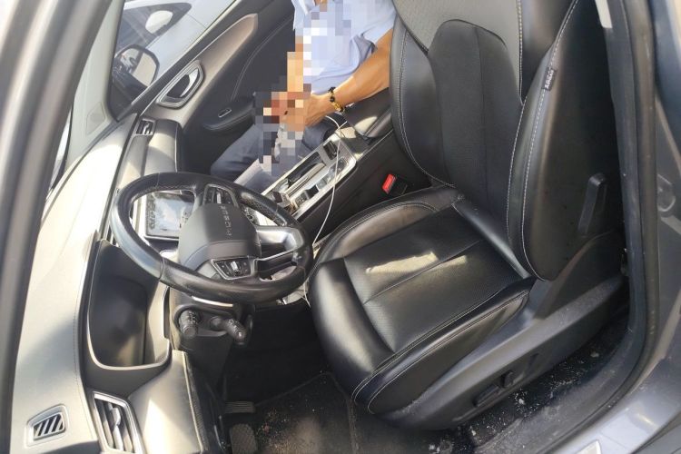 Used Roewe RX5 2021 PLUS 300TGI Automatic Ali National Trend Flagship Ronglin Edition Left Front Seat