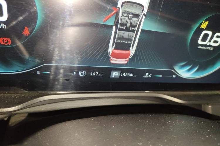 Used Roewe RX5 2021 PLUS 330TGI Automatic National Style Smart Luxury Edition Odometer Close Up
