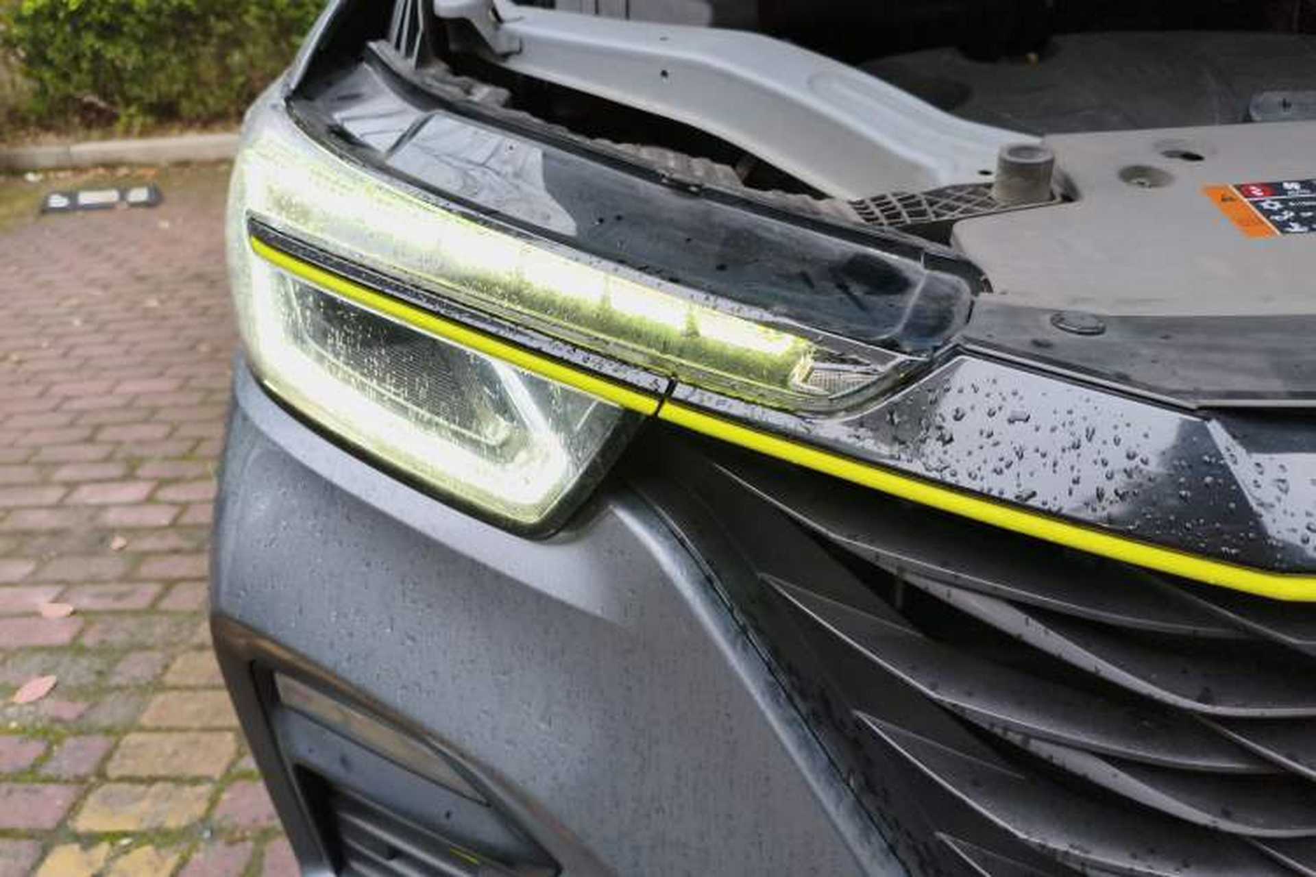 Used Roewe RX5 2021 PLUS 300TGI Automatic Ali National Trend Flagship Ronglin Edition Right Front Headlight