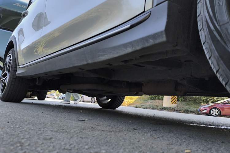 Used Roewe RX5 2021 PLUS 330TGI Automatic National Trend Intelligent Deluxe Edition Right Side Sill
