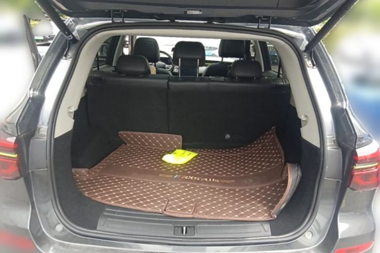 Used Roewe RX5 2021 PLUS 330TGI Automatic National Trend Intelligent Deluxe Edition Trunk