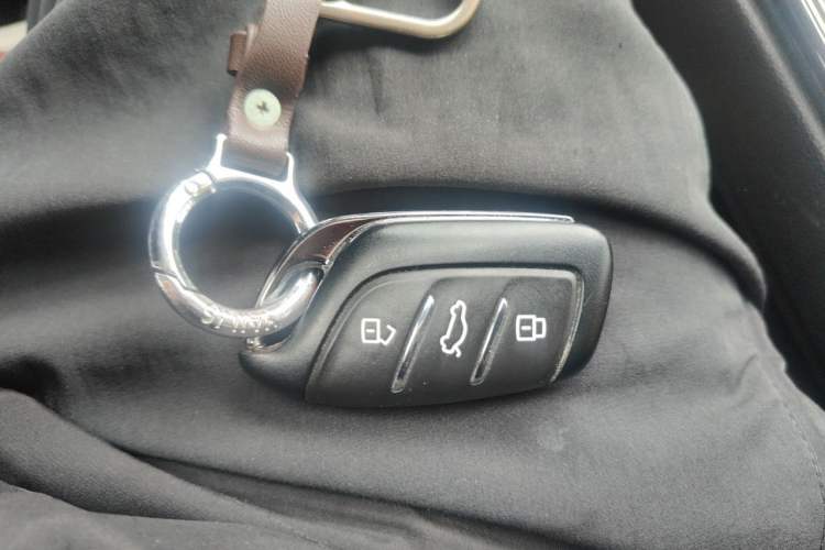 Used Roewe RX5 2021 PLUS 330TGI Automatic National Style Smart Enjoyment Edition Vehicle Key