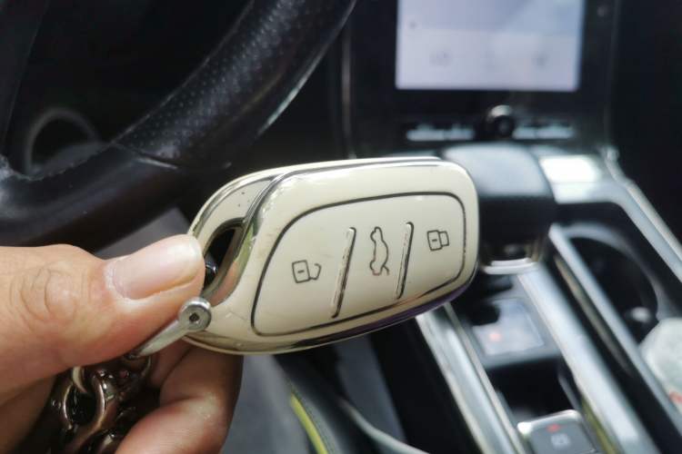 Used Roewe RX5 2021 PLUS 330TGI Automatic National Trend Intelligent Deluxe Edition Vehicle Key