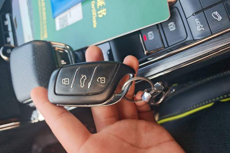 Used Roewe RX5 2021 PLUS 330TGI Automatic National Trend Intelligent Deluxe Edition Vehicle Key