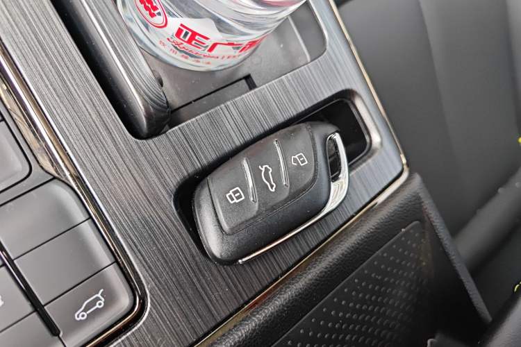Used Roewe RX5 2021 PLUS 330TGI Automatic National Trend Intelligent Deluxe Edition Vehicle Key