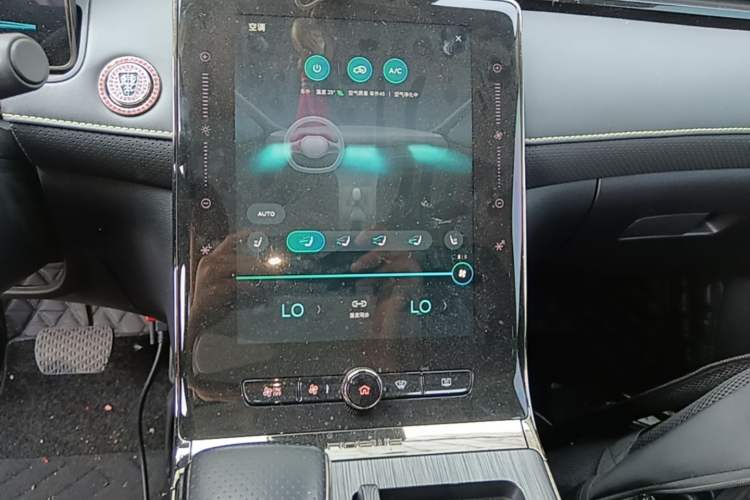Used Roewe RX5 2021 PLUS 330TGI Automatic National Trend Intelligent Deluxe Edition Audio And AC Panel