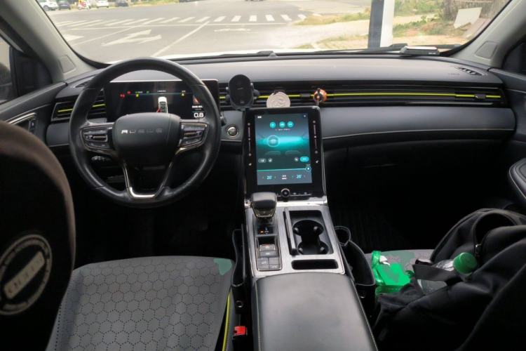 Used Roewe RX5 2021 PLUS 330TGI Automatic National Trend Intelligent Deluxe Edition Center Console