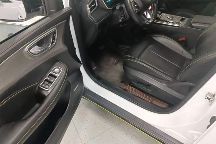 Used Roewe RX5 2021 PLUS 300TGI Automatic Ali National Trend Flagship Ronglin Edition Driver Seat