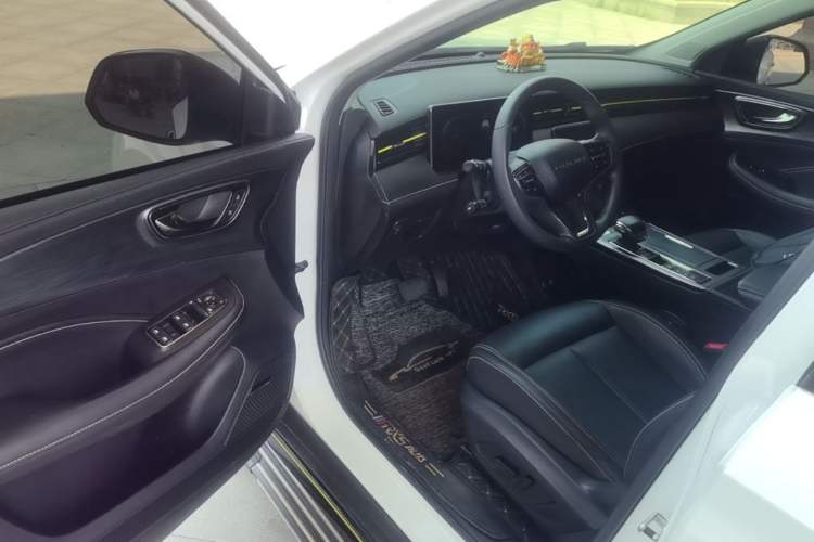 Used Roewe RX5 2021 PLUS 330TGI Automatic National Style Smart Enjoyment Edition Driver Seat