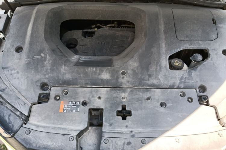 Used Roewe RX5 2021 PLUS 330TGI Automatic National Style Smart Luxury Edition Engine Bay