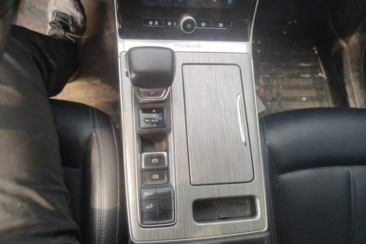 Used Roewe RX5 2021 PLUS 330TGI Automatic National Style Smart Enjoyment Edition Gear Lever
