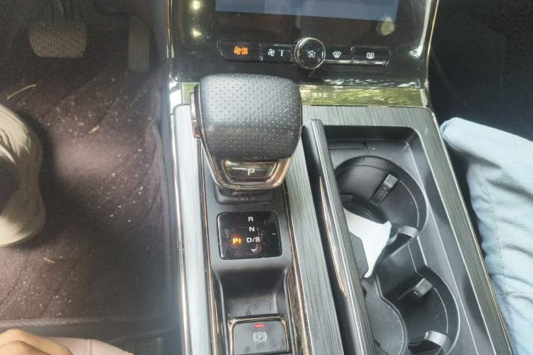 Used Roewe RX5 2021 PLUS 330TGI Automatic National Trend Intelligent Deluxe Edition Gear Lever