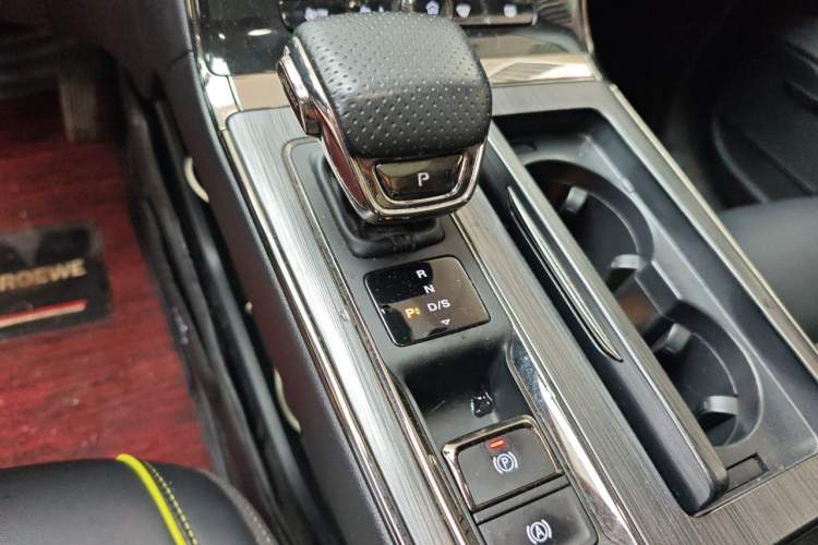 Used Roewe RX5 2021 PLUS 330TGI Automatic National Trend Intelligent Deluxe Edition Gear Lever
