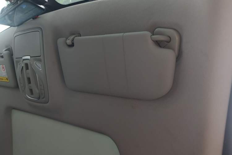 Used Roewe RX5 2021 PLUS 330TGI Automatic National Style Smart Enjoyment Edition Headliner