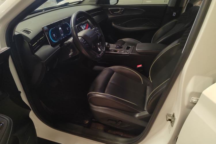 Used Roewe RX5 2021 PLUS 330TGI Automatic National Trend Intelligent Deluxe Edition Interior 3