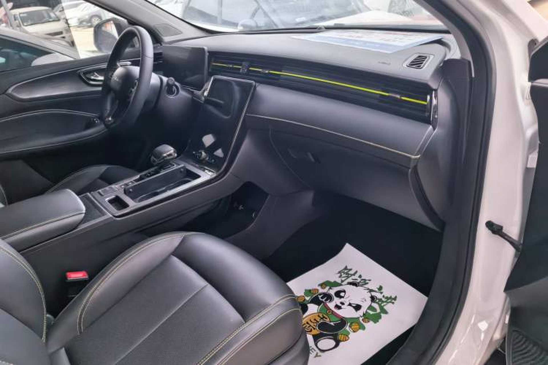 Used Roewe RX5 2021 PLUS 330TGI Automatic National Style Smart Enjoyment Edition Interior 5