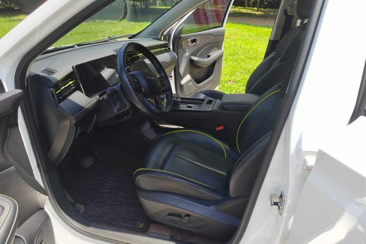 Used Roewe RX5 2021 PLUS 330TGI Automatic National Trend Intelligent Deluxe Edition Interior 7