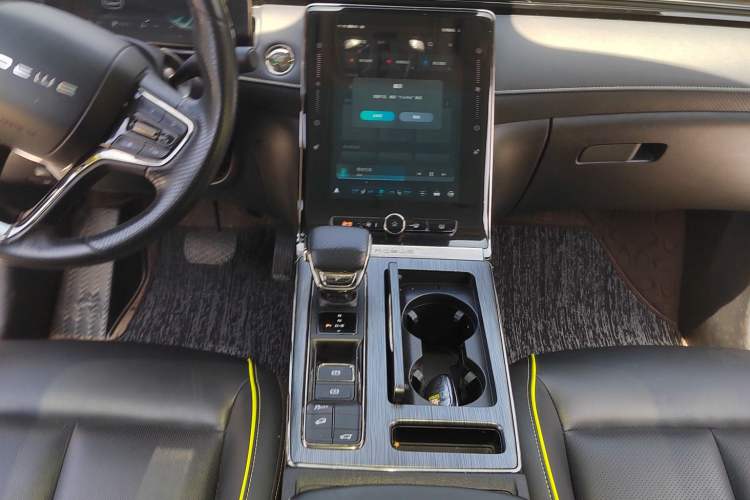 Used Roewe RX5 2021 PLUS 330TGI Automatic National Trend Intelligent Deluxe Edition Interior 8