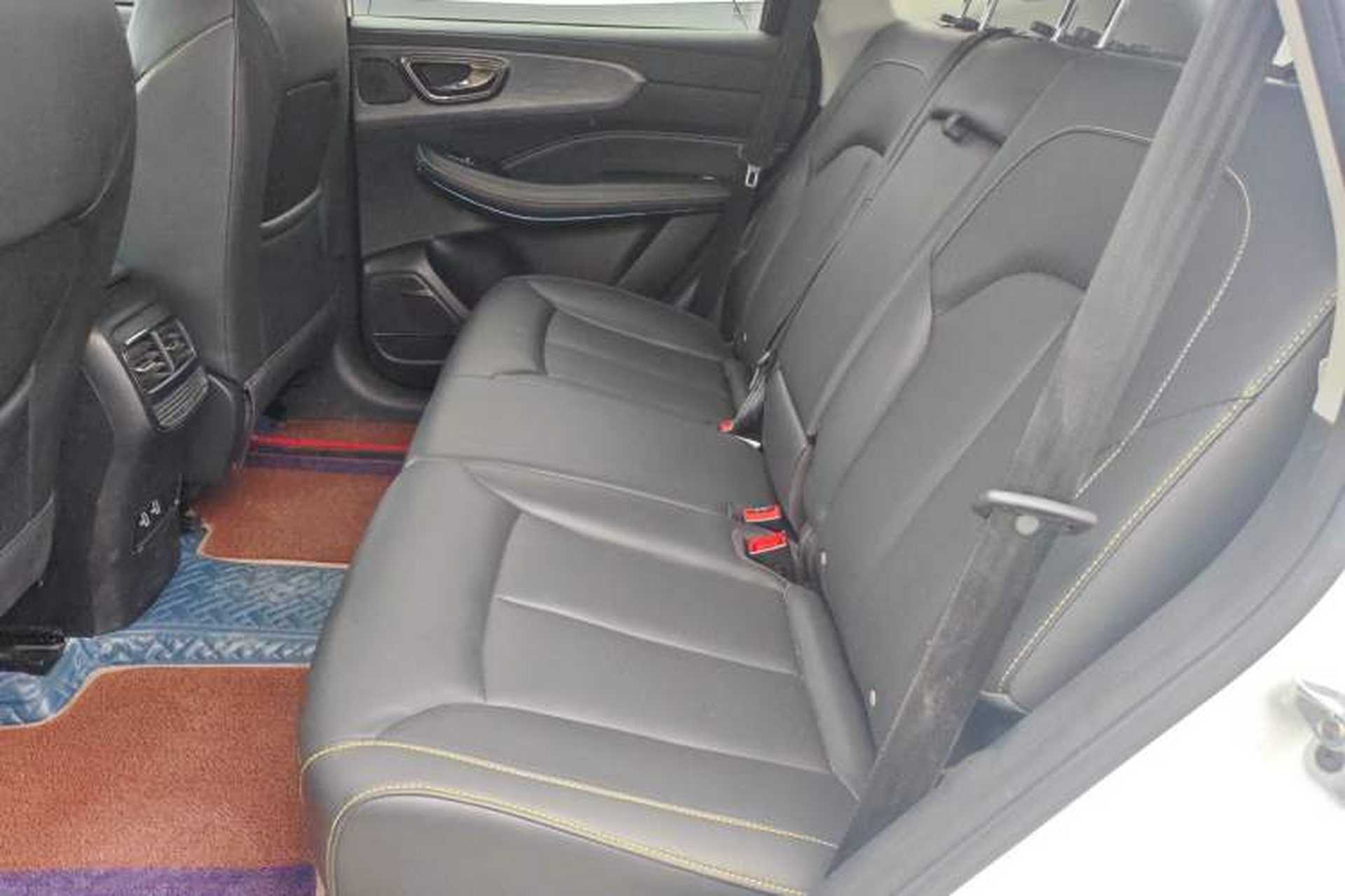 Used Roewe RX5 2021 PLUS 330TGI Automatic National Style Smart Enjoyment Edition Left Rear Seat