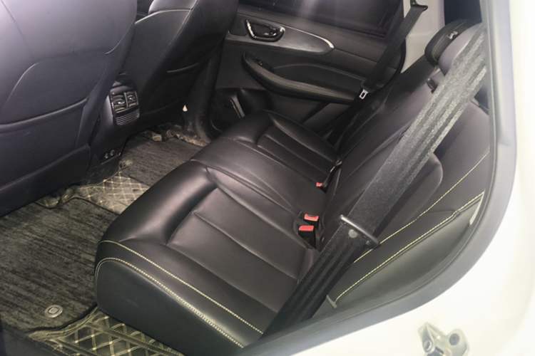 Used Roewe RX5 2021 PLUS 330TGI Automatic National Style Smart Enjoyment Edition Left Rear Seat