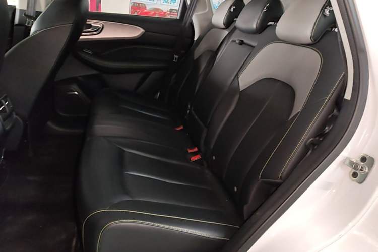 Used Roewe RX5 2021 PLUS 300TGI Automatic Ali National Trend Flagship Ronglin Edition Left Rear Seat