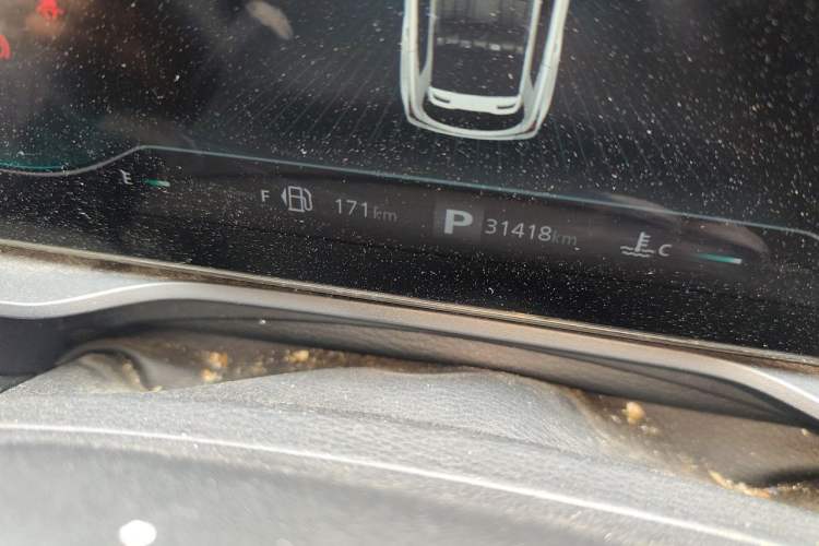 Used Roewe RX5 2021 PLUS 330TGI Automatic National Style Smart Enjoyment Edition Odometer Close Up