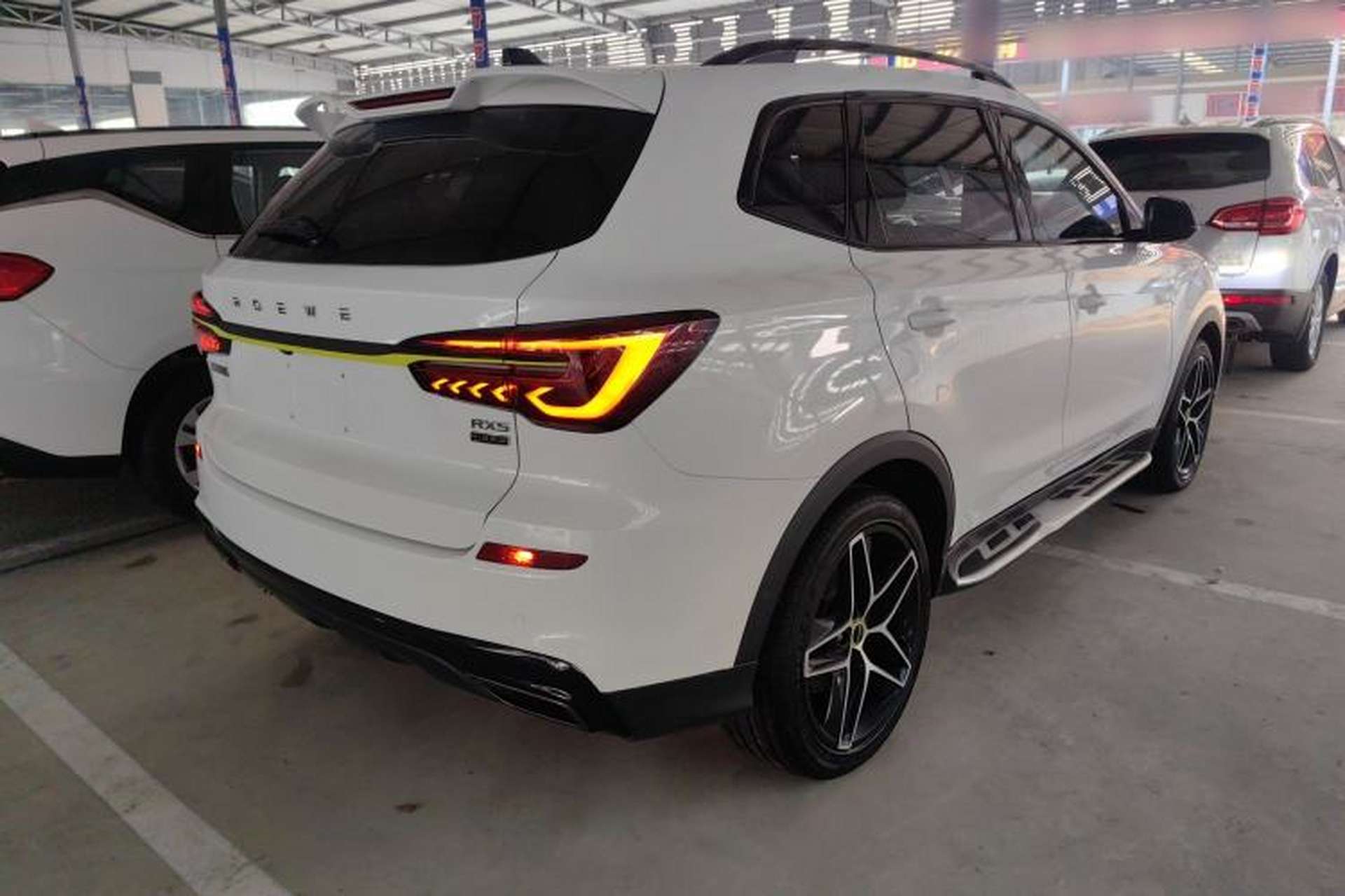 Used Roewe RX5 2021 PLUS 330TGI Automatic National Trend Intelligent Deluxe Edition Rear Right 45 Deg