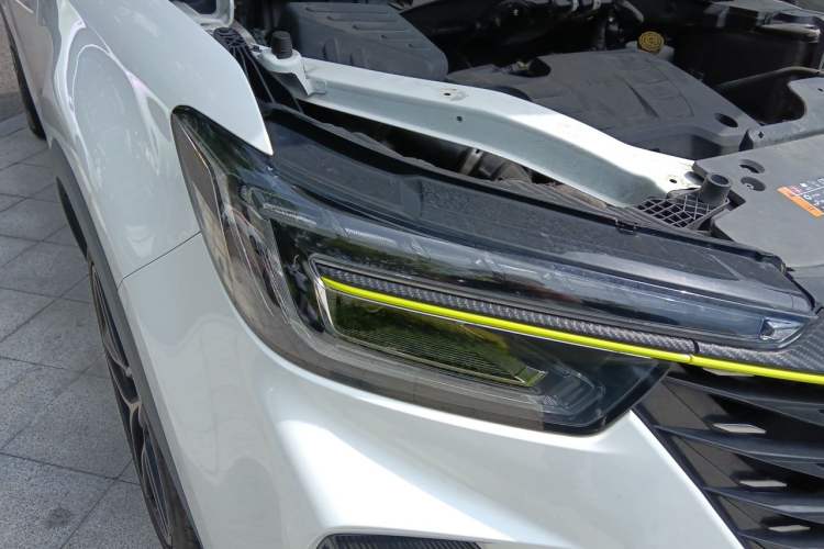 Used Roewe RX5 2021 PLUS 330TGI Automatic National Trend Intelligent Deluxe Edition Right Front Headlight