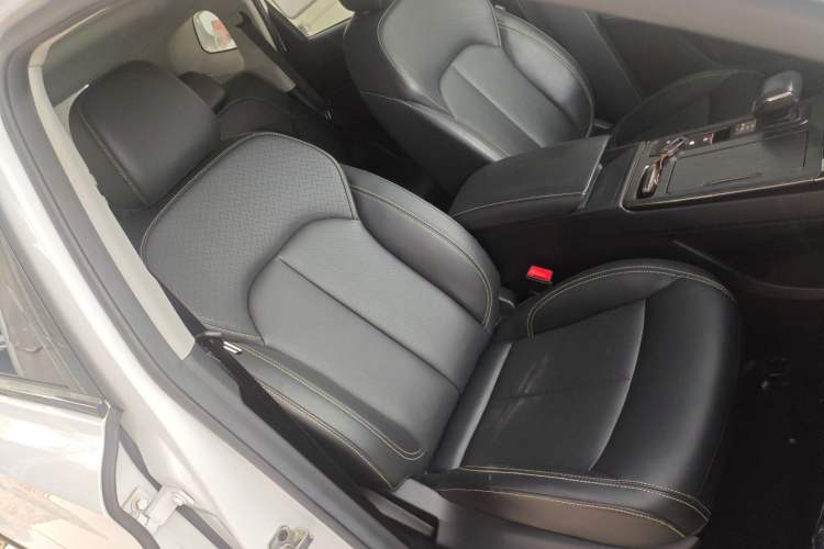 Used Roewe RX5 2021 PLUS 330TGI Automatic National Style Smart Enjoyment Edition Right Front Seat