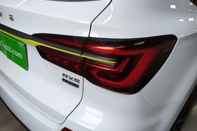 Used Roewe RX5 2021 PLUS 330TGI Automatic National Trend Intelligent Deluxe Edition Right Rear Taillight