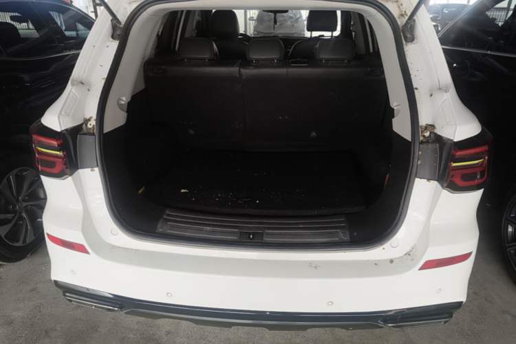 Used Roewe RX5 2021 PLUS 330TGI Automatic National Style Smart Enjoyment Edition Trunk