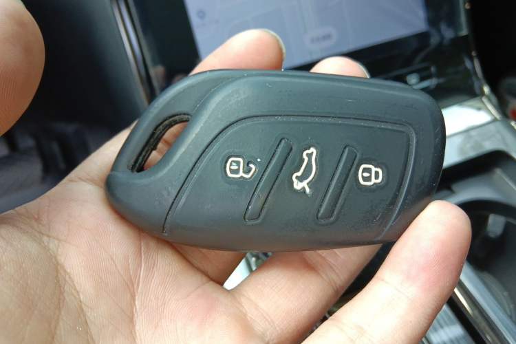 Used Roewe RX5 2021 PLUS 330TGI Automatic National Trend Intelligent Deluxe Edition Vehicle Key